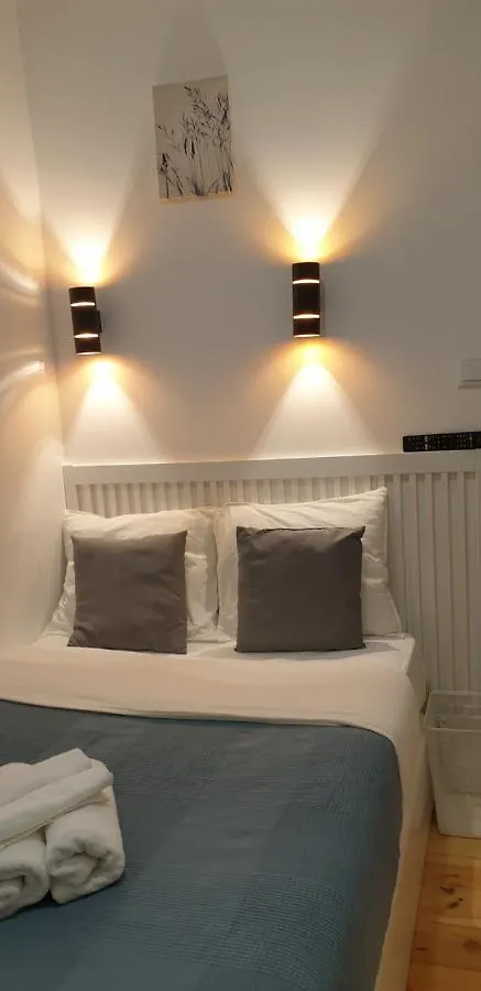 Apartamento Antonio Pedro Lisbona Alloggio in famiglia