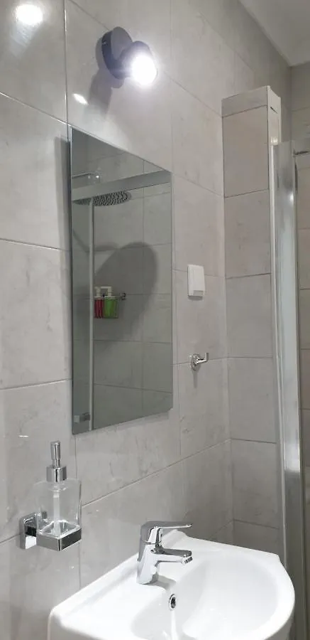 Apartamento Antonio Pedro Lisbona 0*,