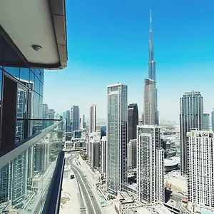 https://paramount-midtown-hollywood-feeling-with-an-infinity-sky-pool.dubaihotelsoffers.com