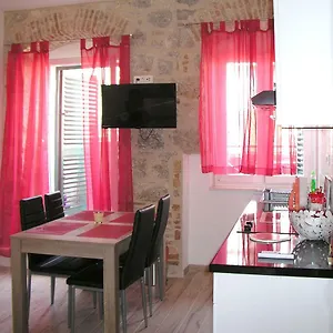 Klara I Gracia Apartament Split