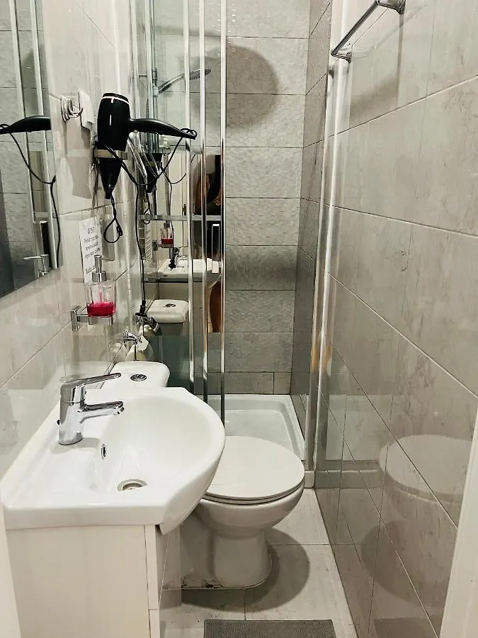 Apartamento Antônio Pedro Lisboa