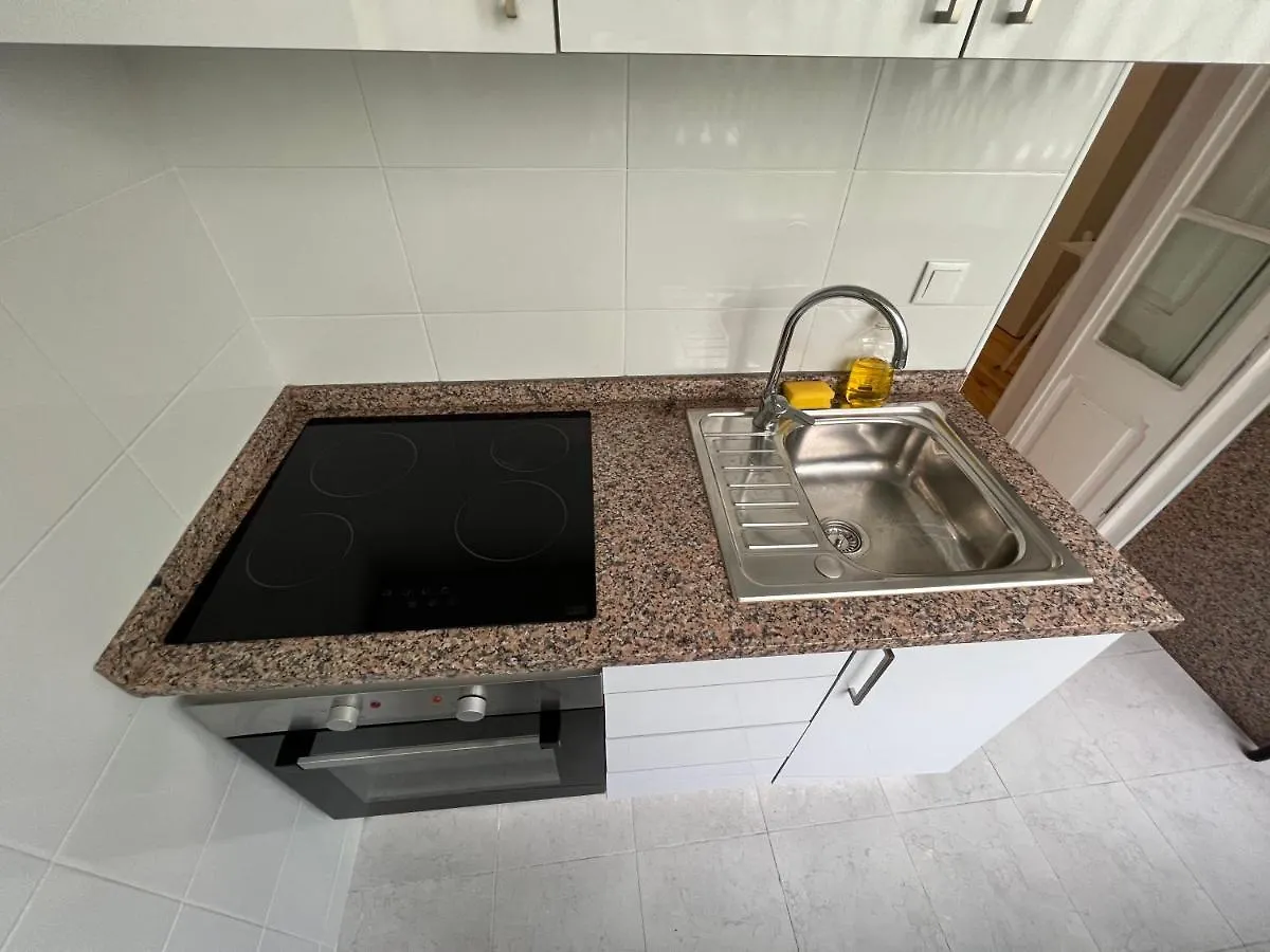 Homestay Apartamento Antonio Pedro Lisbon Portugal